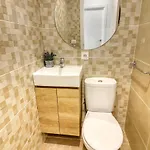 Cozy Main Square And Beachfront 3-bedrooms 아파트