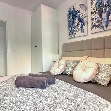 Cozy Main Square And Beachfront 3-bedrooms Apartmán