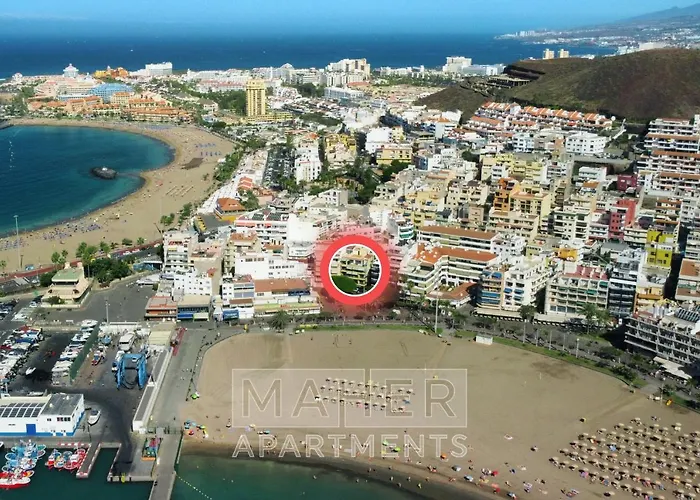 Cozy Main Square And Beachfront 3-bedrooms 로스크리스티아노스